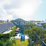 Exquisite 5Br Villa Premier Luxury In Seminyak