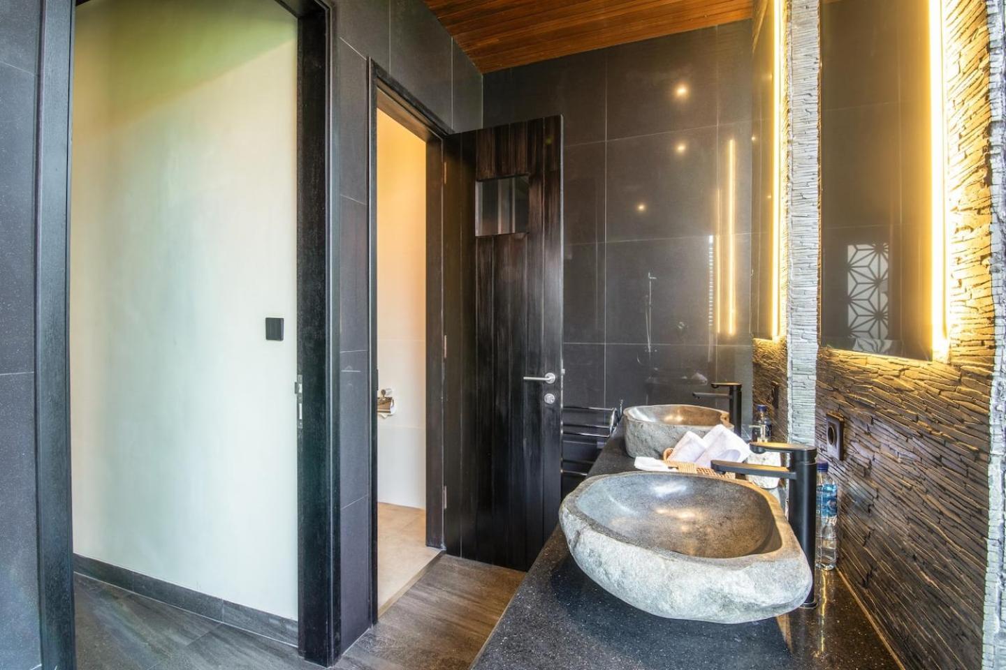Exquisite 5br Premier Luxury In Villa