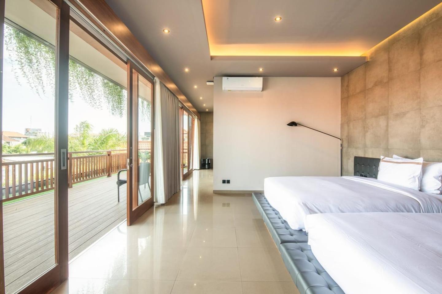 Exquisite 5br Premier Luxury In *
