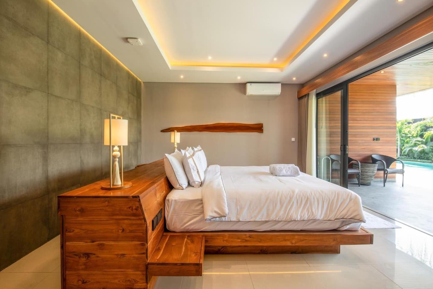Exquisite 5br Premier Luxury In * Seminyak (Bali)