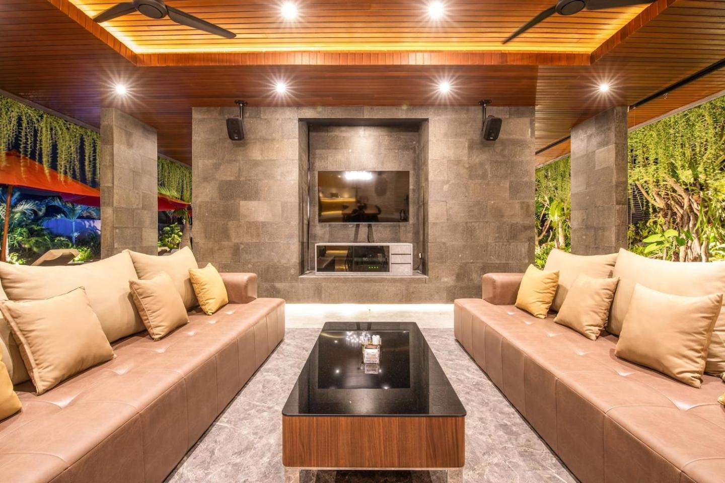 Exquisite 5br Premier Luxury In *